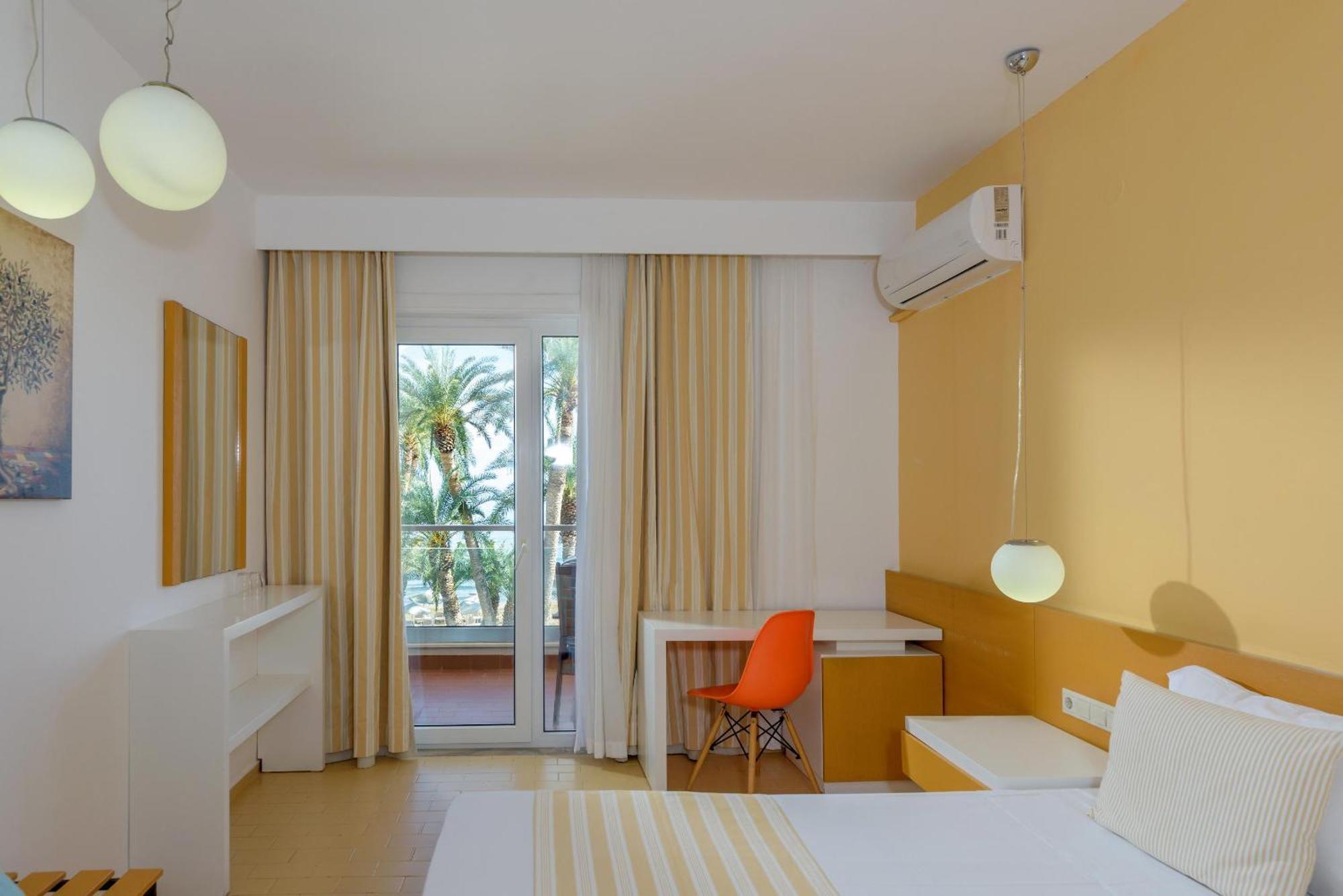 Zeus Hotels Palm Beach Stalida Buitenkant foto